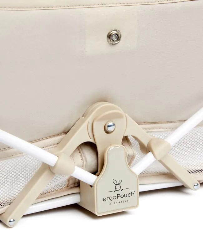 Foldable Carry Cot For Baby By ergoPouch - Stylemykid.com