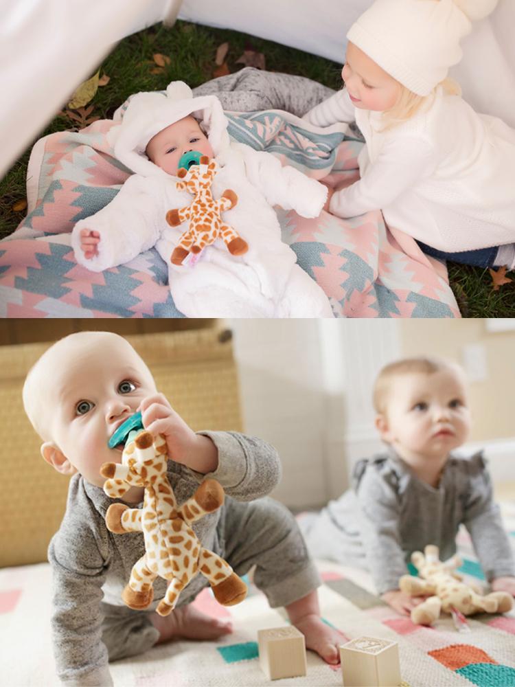 WubbaNub - Baby Giraffe Dummy with Toy - Stylemykid.com