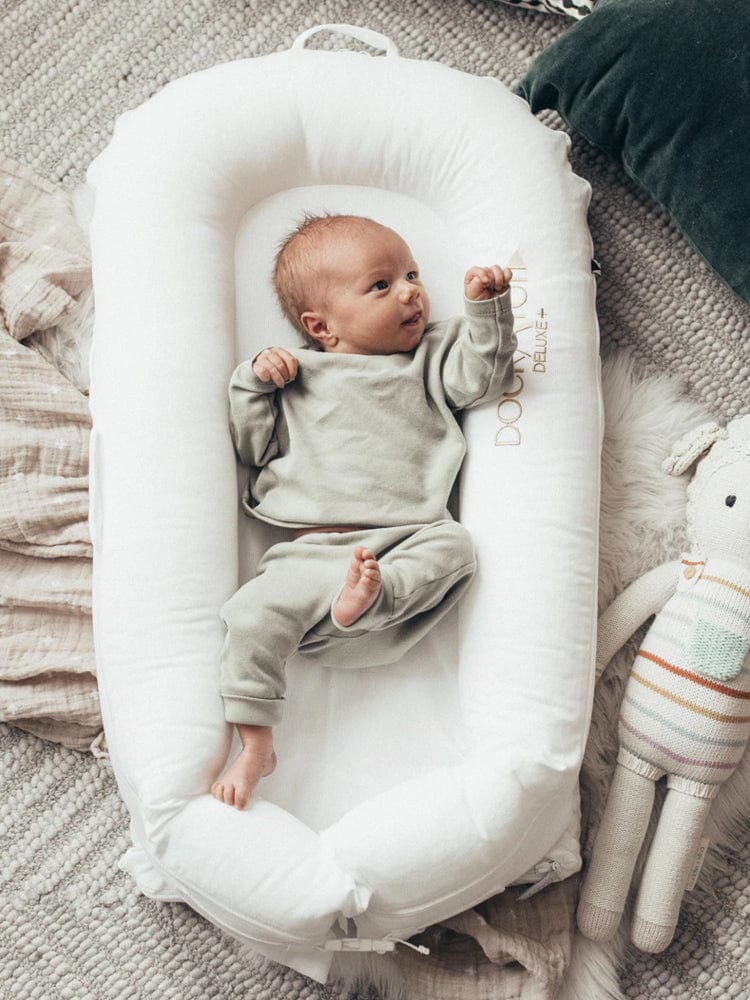 Dock-A-Tot - Deluxe+ Dock 0 - 8 months - Prestine White - Stylemykid.com