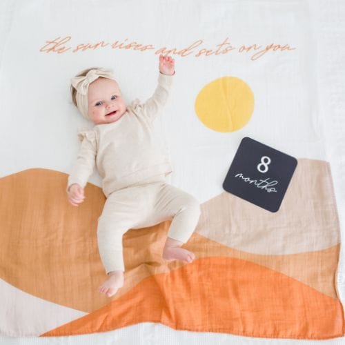 Lulujo - Single Cotton Swaddle & Cards - Sun Rises - Stylemykid.com