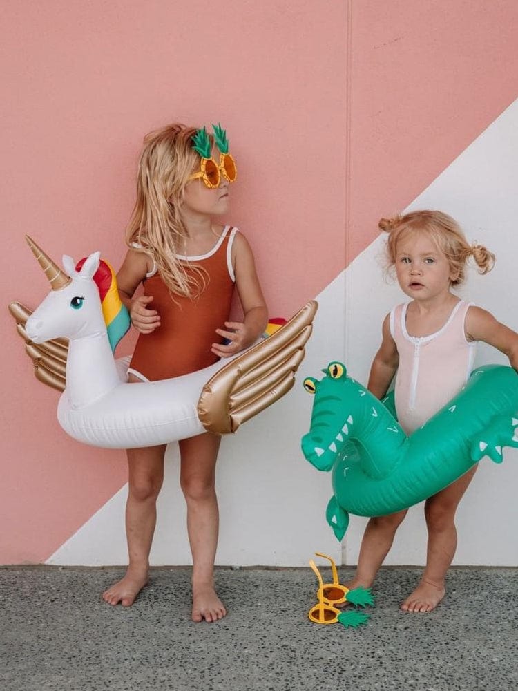 SunnyLife - Kiddy Float Unicorn - Kids Rainbow Swim Ring Float NEW IN - Stylemykid.com