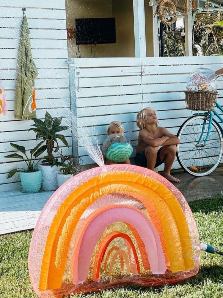 SunnyLife - Inflatable Sprinkler Rainbow - Stylemykid.com