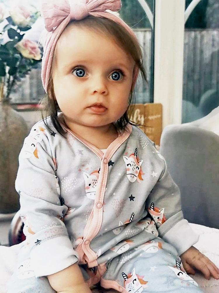 Artie - Happy Unicorn Cotton Footed Baby Sleepsuit 9 to 12 months - Stylemykid.com
